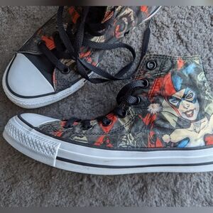 DC Comics x Converse Harley Quinn High-Top Sneakers - Multicolor